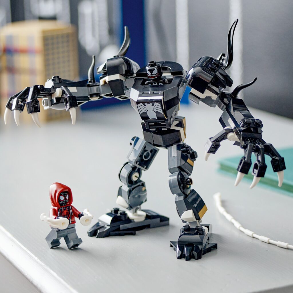 Produktabbildung Venom Mech vs. Miles Morales